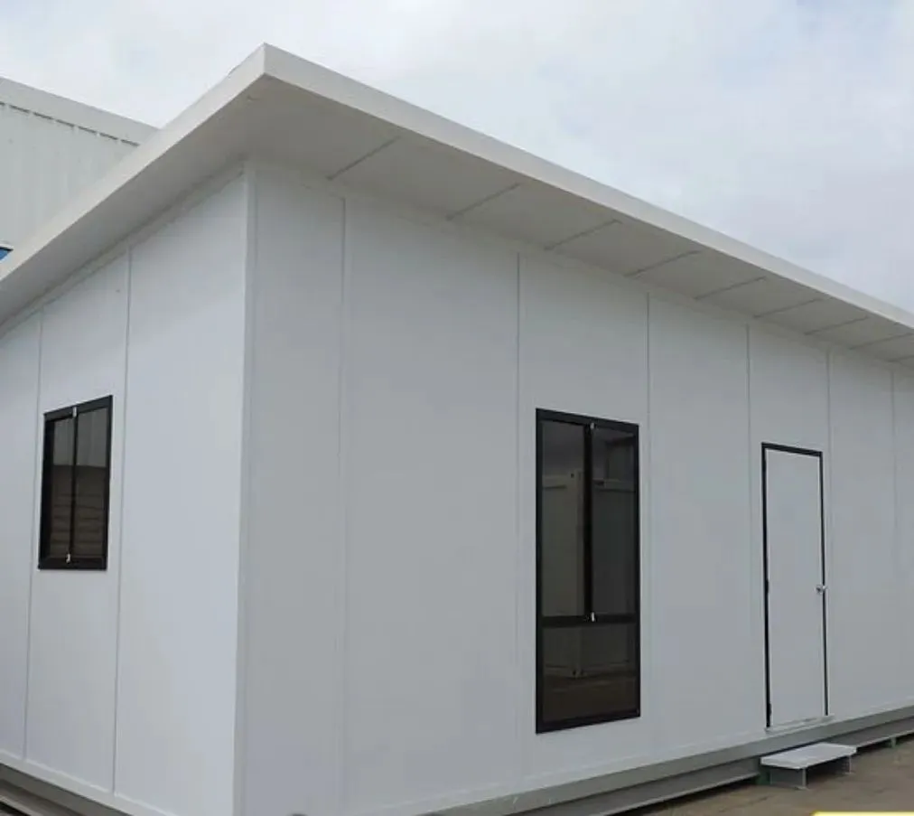 ساندوتش بنل بالرياض – أسعار وأنواع عوازل حديثة 2025