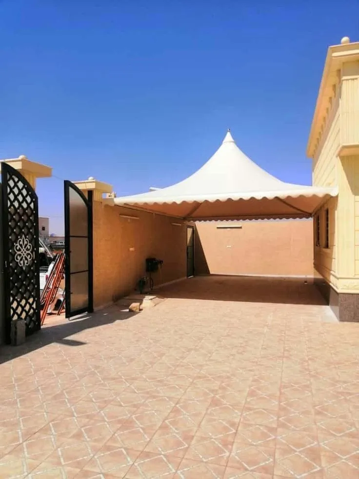 حداد تركيب مظلات هرمية باقل سعر الرياض