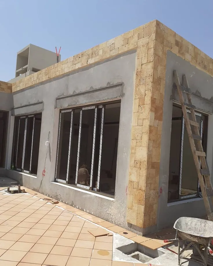 مقاول غرف خارجية في السطوح والاحواش الرياض